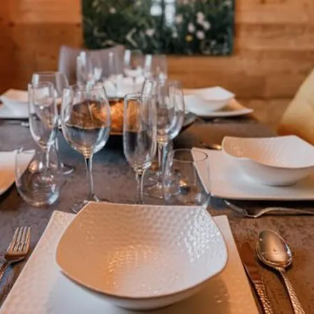 Golf, Bain A Remous, Piscine Et Activites Ludiques : De Luxe Pour 4 Adultes + 2 Enfants - Fr-1-582-368 Vakantiehuis Le Chambon-sur-Lignon