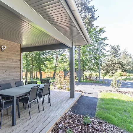 Golf, Bain à Remous, Piscine Et Activités Ludiques : De Luxe Pour 4 Adultes + 2 Enfants - Fr-1-582-368