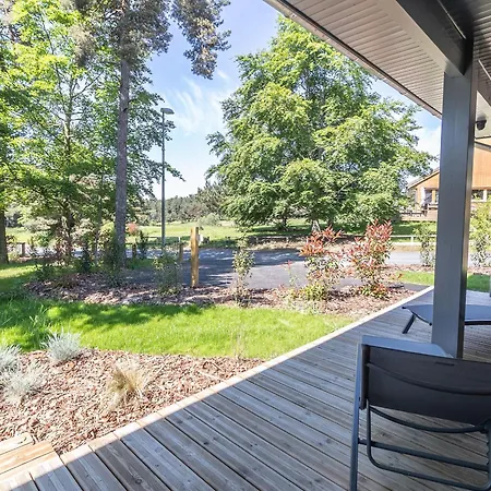 Golf, Bain A Remous, Piscine Et Activites Ludiques : De Luxe Pour 4 Adultes + 2 Enfants - Fr-1-582-368 *