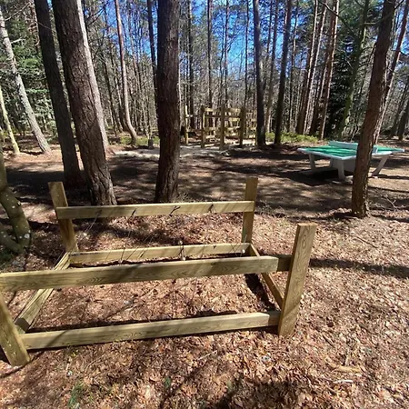 Séjour à la campagne Golf, Bain à Remous, Piscine Et Activités Ludiques : De Luxe Pour 4 Adultes + 2 Enfants - Fr-1-582-368 *